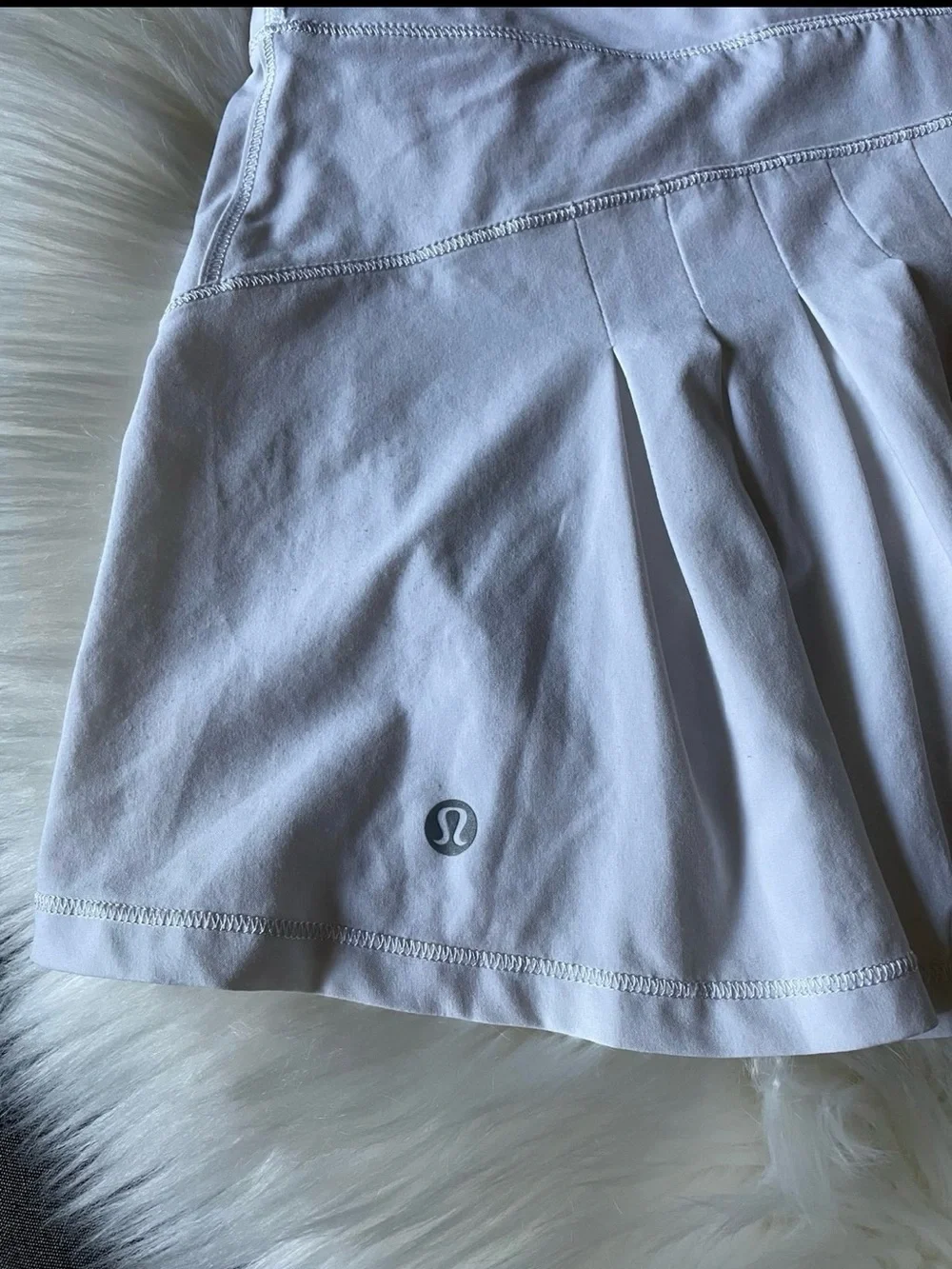 lululemon athletica lightweight athletic